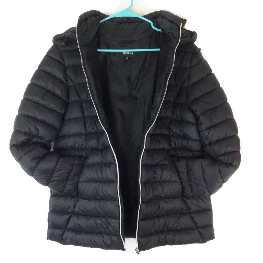 Women’s Black Puffer Jacket  S, XL